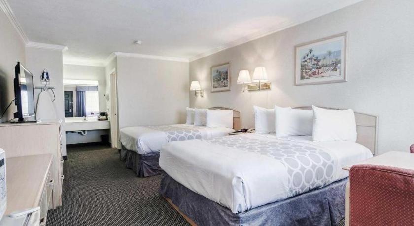 อีโคโน ลอดจ์ Hotel แวนฮอร์น ภายนอก รูปภาพ