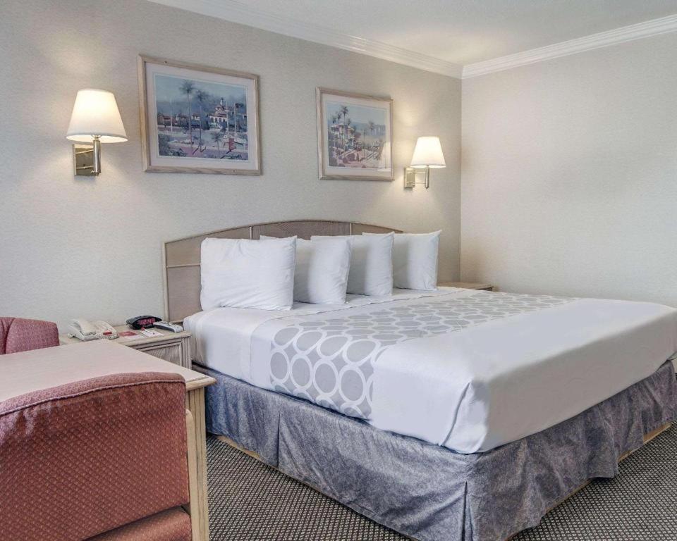 อีโคโน ลอดจ์ Hotel แวนฮอร์น ภายนอก รูปภาพ