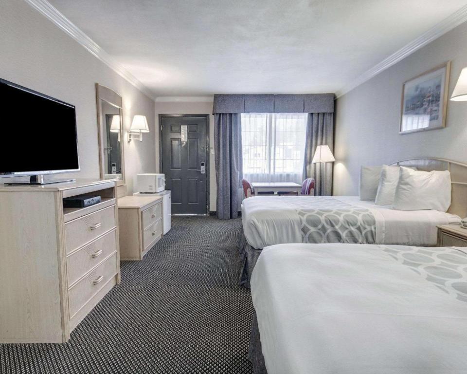 อีโคโน ลอดจ์ Hotel แวนฮอร์น ภายนอก รูปภาพ